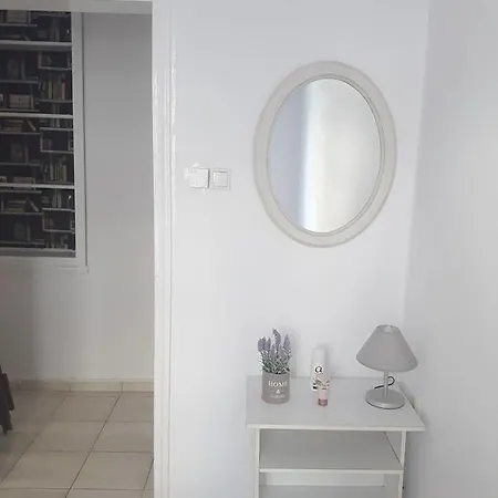 Beautiful Center Flat Apartment